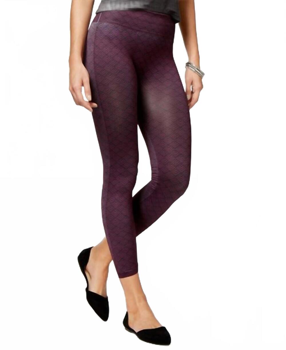 NEW FIRST LOOK women's geo herringbone seamless skimmers in boysenberry